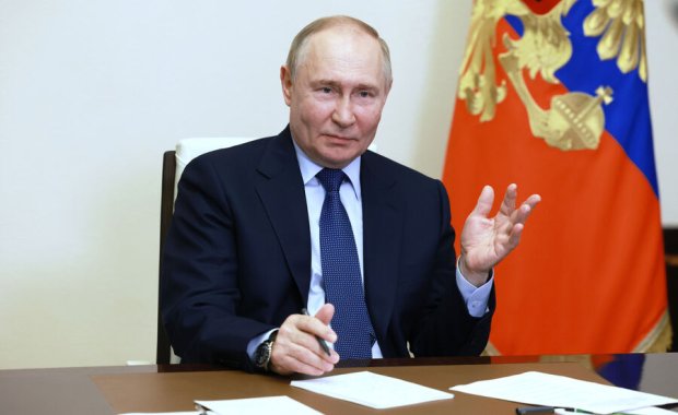 Putin Pakistana enerji tədarükünü müzakirə edib