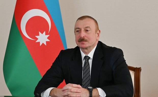 İlham Əliyev və oğlu Aşıq Ələsgərin abidəsinin açılışında