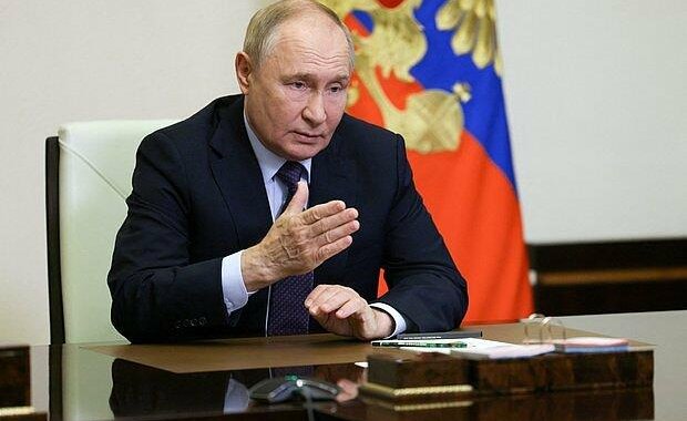 Putin Gürcüstandakı proseslərdən DANIŞDI: "Məni sadəcə heyran etdi"