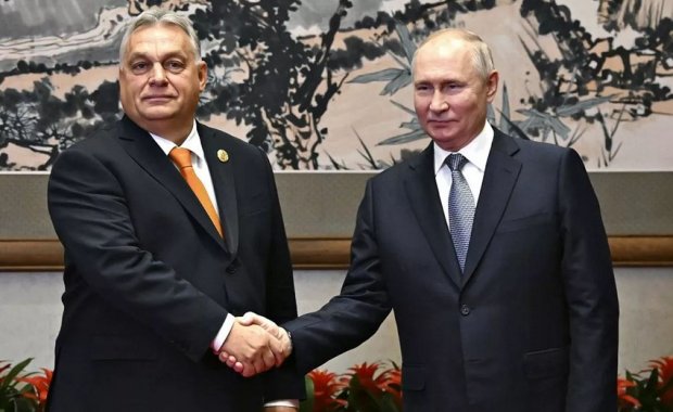 Putin Orbanla nələri  müzakirə etdi?