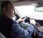 Putin avtomobili özü sürdü - VİDEO