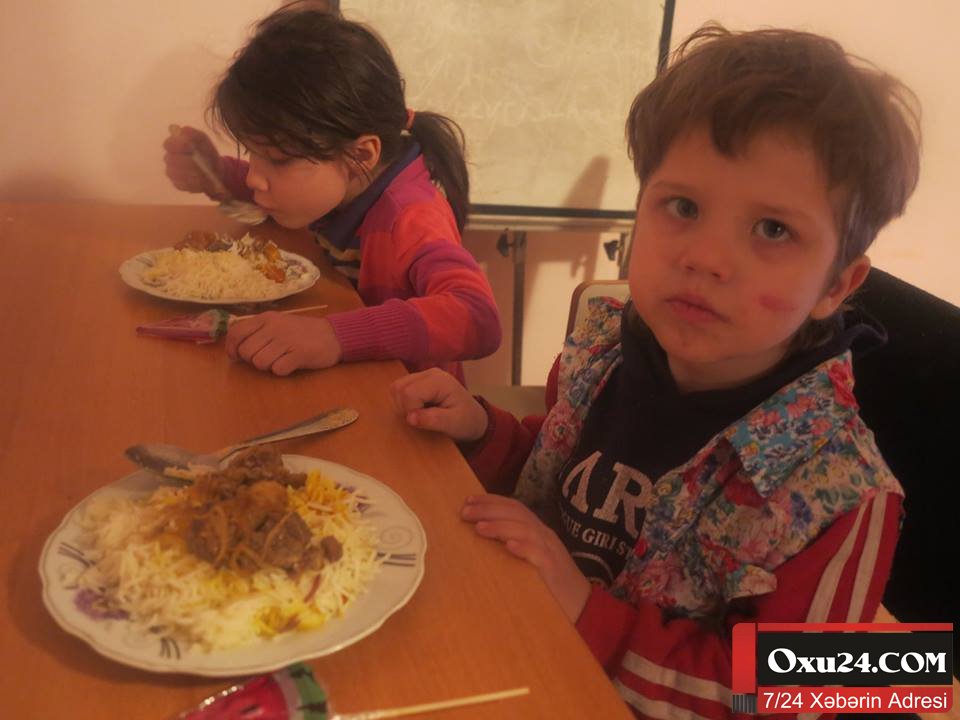 Azərbaycanda şok olay! Ata uşaqlarını döyüb...