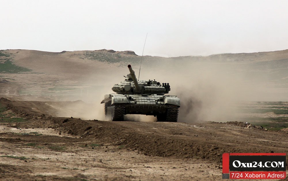 Müdafiə Nazirliyi tankların yeni görüntüsünü yaydı  FOTOLAR