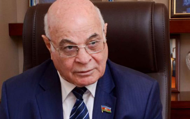 Ağacan Abıyev Orduxanı rinqə çağırdı