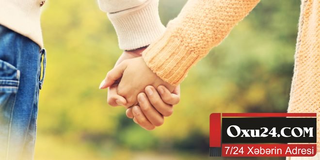 Əl-ələ tutmaq ağrını azaldır – Yeni araşdırma