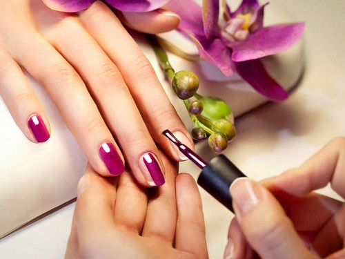 Dırnaq boyaları qana qarışır, maddələr mübadiləsini zəiflədir - İLGİNC FAKTLAR