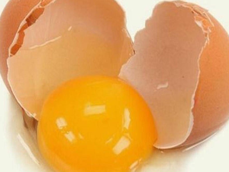 Hər gün çiy yumurta içməyin İNANILMAZ FAYDALARI