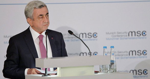 Sarkisyan Aprel döyüşlərindən danışdı