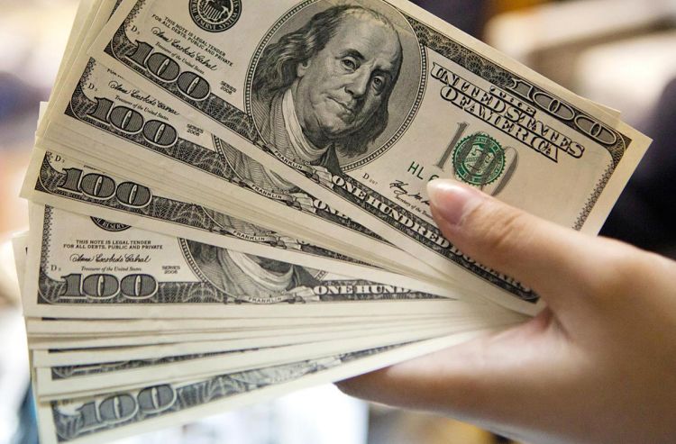 İran dollardan imtina etdi