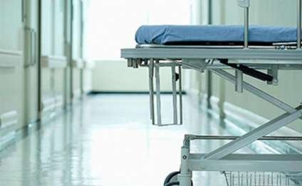 Bakıda BƏDBƏXT HADİSƏ: 92 yaşlı qadın 8-ci mərtəbədən yıxıldı