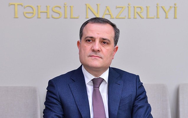 Yeni nazir məktəb direktoru ilə müavini işdən qovdu