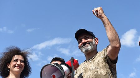 Paşinyandan şok açıqlama: \\\"Silahlanıb Azərbaycanı məcbur edəcəyik...\\\"