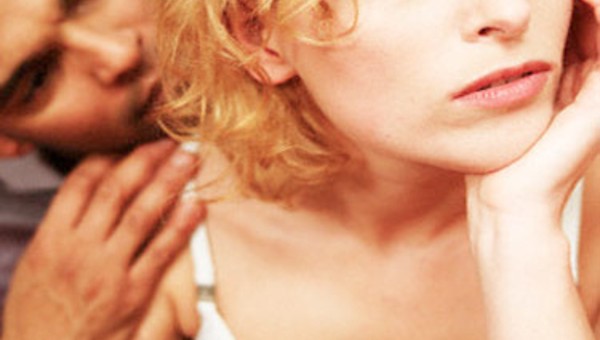 Katibəsinə  intim münasibət təklif edən müdiri bu CƏZA GÖZLƏYİR -