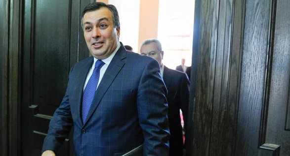 Армянский министр подал в отставку ПО ТРЕБОВАНИЮ ПРОТЕСТУЮЩИХ