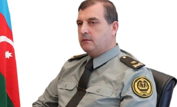 General Əlixanov işdən çıxarıldı
