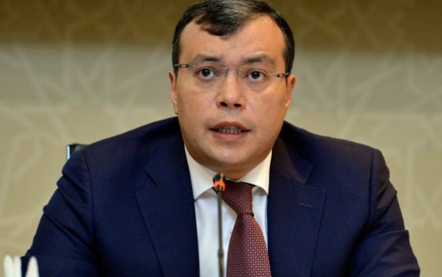 Yeni nazir islahatlara başladı - Mətbuat katibini işdən çıxardı