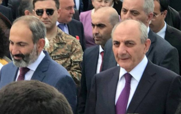 Paşinyan Azərbaycana gəldi - FOTOLAR