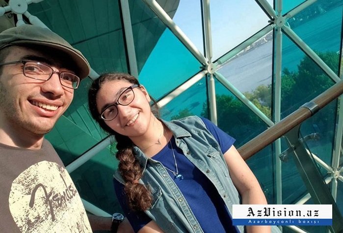 Bir ailədə iki rekord: Bacı-qardaş 700 bal topladı -