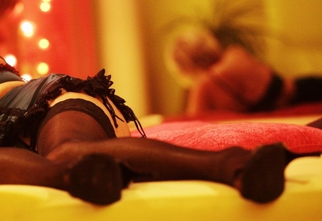 İstirahətə gedən 5 azərbaycanlı qız fahişəliyə məcbur edildi – ŞOK ƏMƏLLƏR