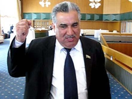 Əhəd Abıyevdən sensasion təkzib:\\\"Qoyun sürülərini gətirən çobanlara...\\\"