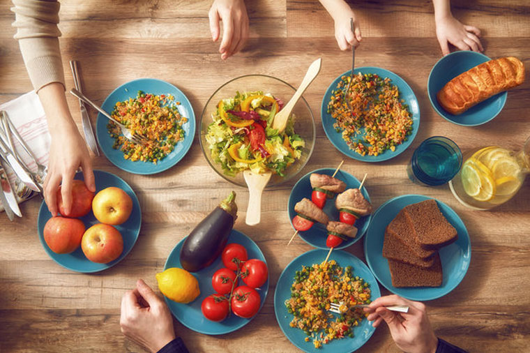 Oruc tutanların diqqətinə: Bu qidalar susuzluq yaradır