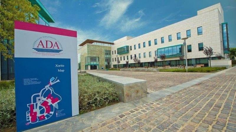 İlham Əliyev ADA Universitetində keçirilən məzun günündə iştirak etdi