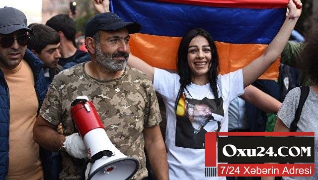 Paşinyanı hakimiyyətə gətirən it – FOTO