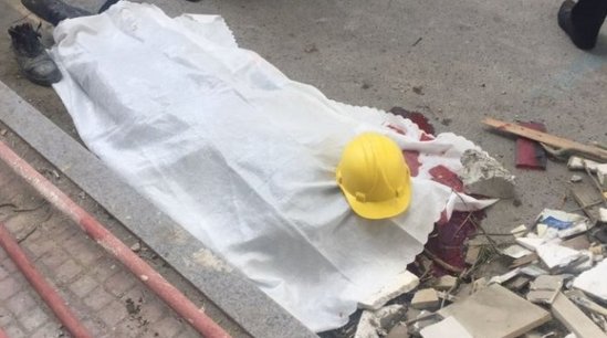 Faciəli şəkildə ölən fəhlənin evdə 2 əlil bacısı qalıb - TƏCİLİ KÖMƏK LAZIM!