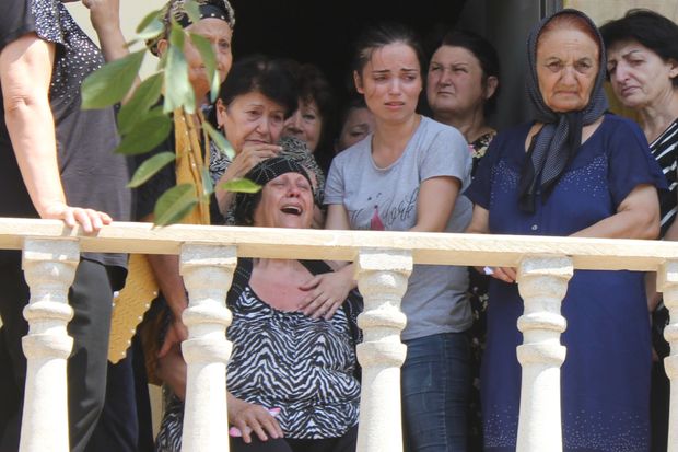 Nağılbazın anası: Oğlum arvadının güdazına getdi