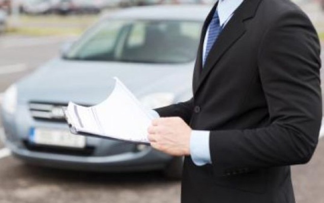 DİQQƏT ucuz maşın var! Bağlanan bankların maşınları satışa çaxarılır