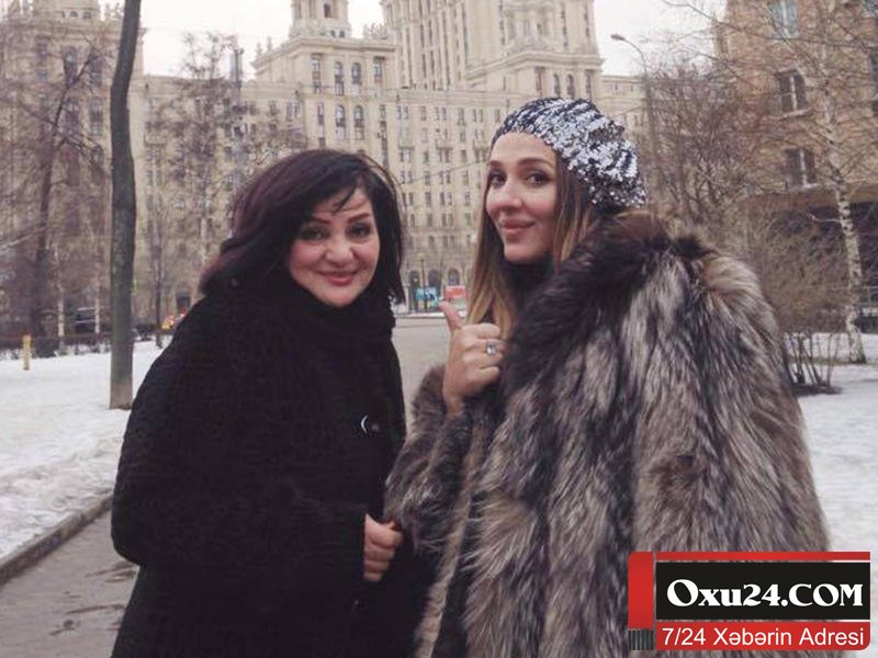 Azərbaycanlı müğənni aktrisa qayınanası ilə - FOTO