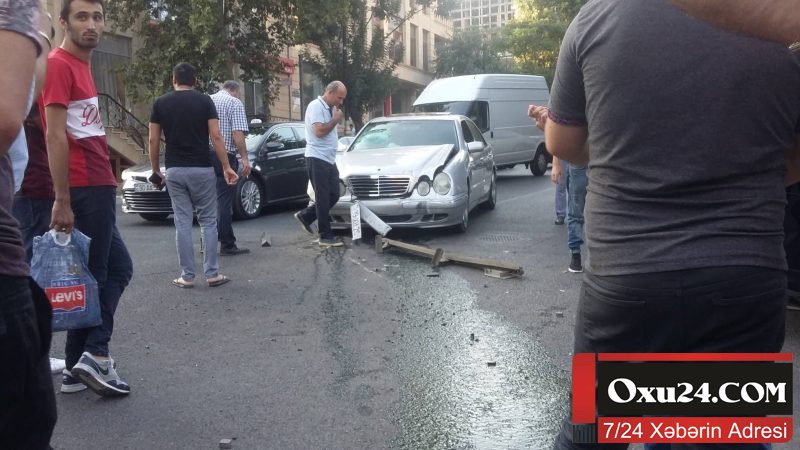 Son dəqiqə: Bakıda ağır qəza - FOTO