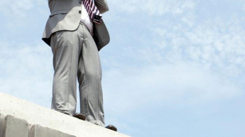 Bakıda DƏHŞƏLİ İNTİHAR CƏHDİ: 6 nəfər eyni anda...