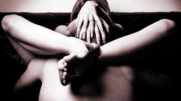 Jinsiy aloqa haqida video Kashshoflar va maslahatchi jinsiy aloqa