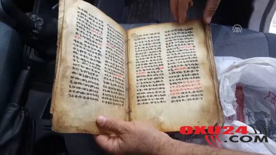 Ceyran dərisinə yazılmış cadu kitabı tapıldı - FOTOLAR