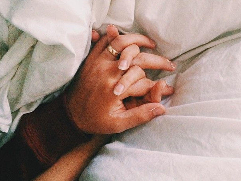 Müğənni 10 yaşlı oğlanla cinsi əlaqədə oldu - 5000 dollar ödəməklə...