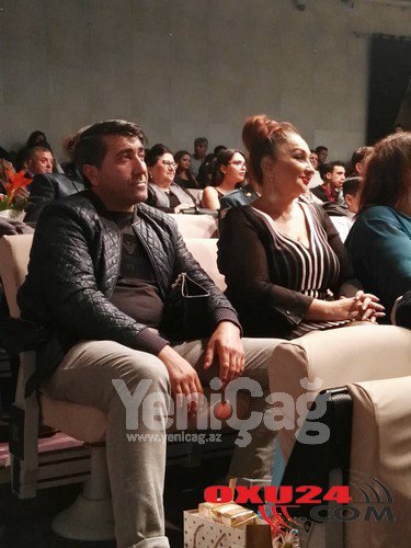 XALQ ARTISTI ÖZÜNDƏN 10 YAŞ KIÇIK ƏRI ILƏ - FOTOLAR