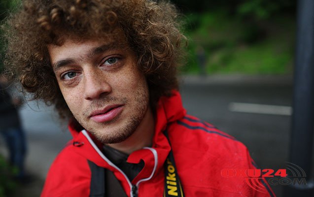 Deportasiya olunmuş rus bloger yenidən Bakıya gəldi