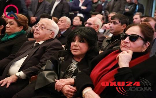 Flora Kərimova və Elçin Əfəndiyev dalaşdı - ŞOK VİDEO