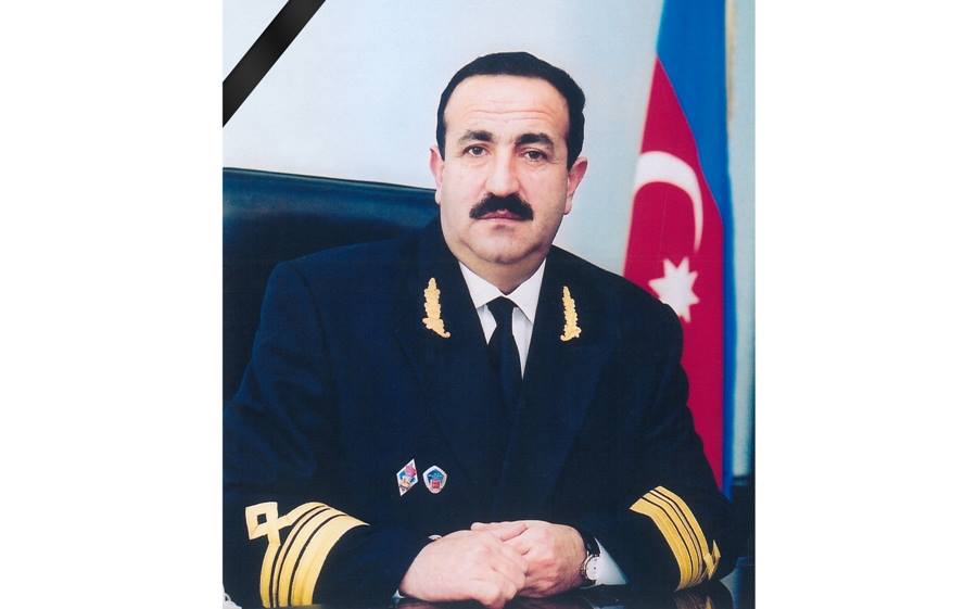 Oğlu adam öldürdüyünə görə işdən çıxarılan məmur vəfat etdi