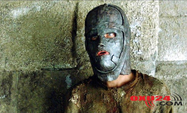 Tarixin ən sirli adamı — DƏMİR MASKALI ADAM KİM OLUB?