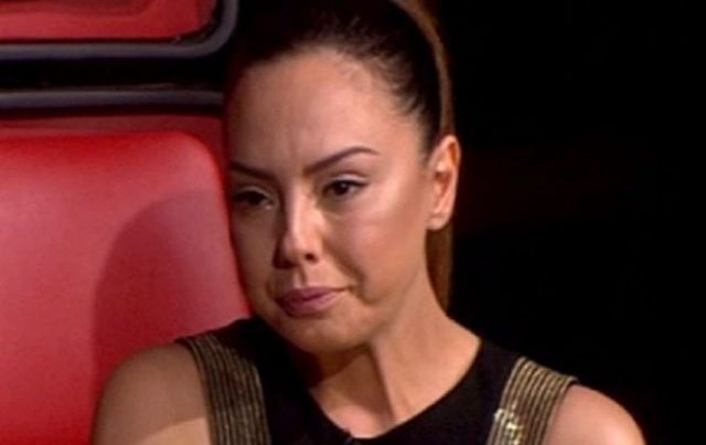 Ebru Gündeş Türkiyəni tərk edir - Sevərlərə pis xəbər