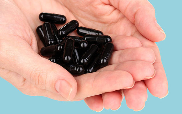 Azərbaycanda 18 yaşlı qız arıqlamaq üçün dərman içdi, öldü