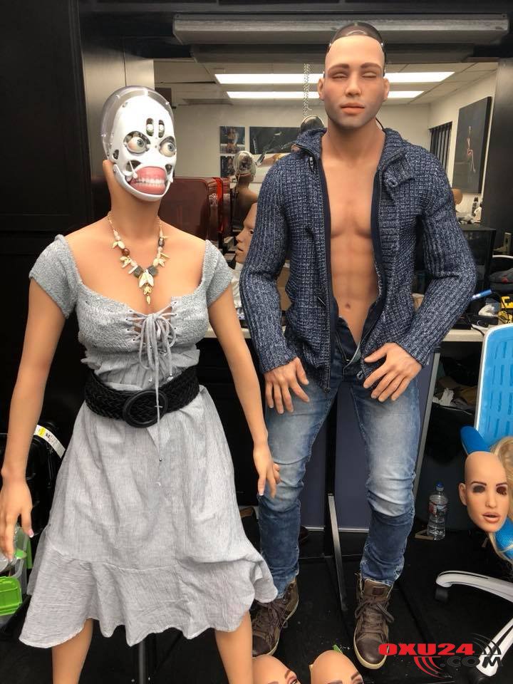 Bu da oldu - Qadınlarla intim münasibət üçün kişi robort hazırlandı +VİDEO