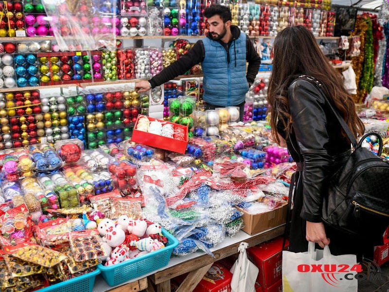 Paytaxtda təşkil olunan yeni yarmarkalara axın var: 10 qəpikdən 140 manatadək hər şey - FOTO