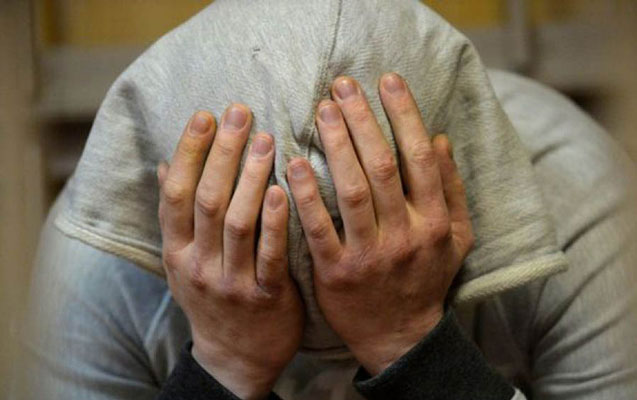 Azərbaycanda ŞOK: Arvadının cinsiyyət orqanında narkotik gizlətdi, polislər şoka düşdü