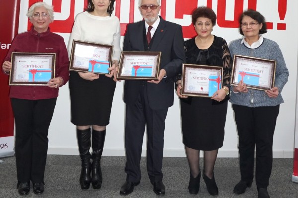 Kapital Bank-da ahıl “Könüllülər”in də məzun günü keçirildi