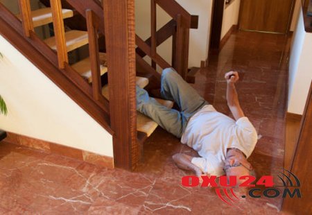 Şəkidə 66 yaşlı kişi pilləkəndən yıxılaraq ölüb