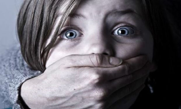 62 yaşlı məktəb direktoru 6-cı sinif şagirdinə seksual zorakılıq etdi — Xaçmazda biabırçılıq