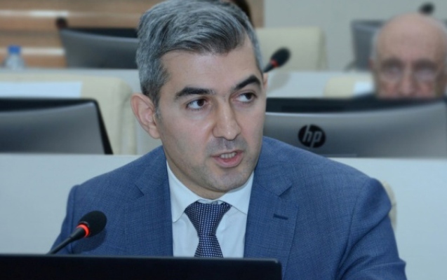 Azərbaycanda  bir  ilk!  Yüksək   vəzifəli   məmur  facebookda canlı yayımda sualları cavablandıracaq